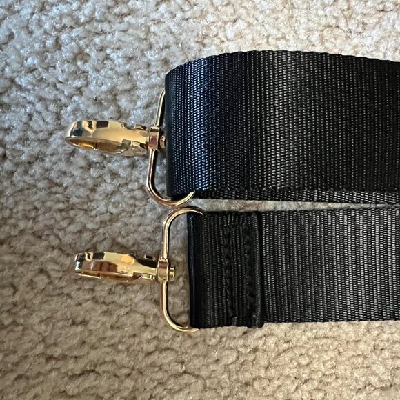 Alice + Olivia Daisy Duffel Bag (AO x Fabfitfun) - Picture 7 of 8